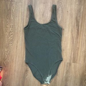 OLIVE GREEN BODYSUIT